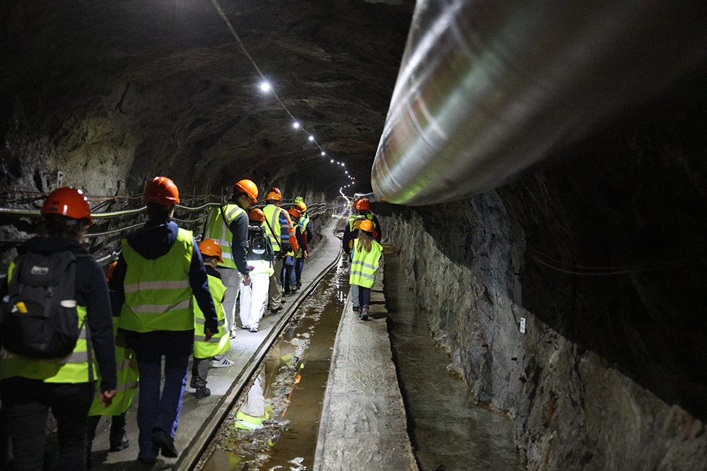 Guided tours of the BedrettoLab available to the public from summer 2024